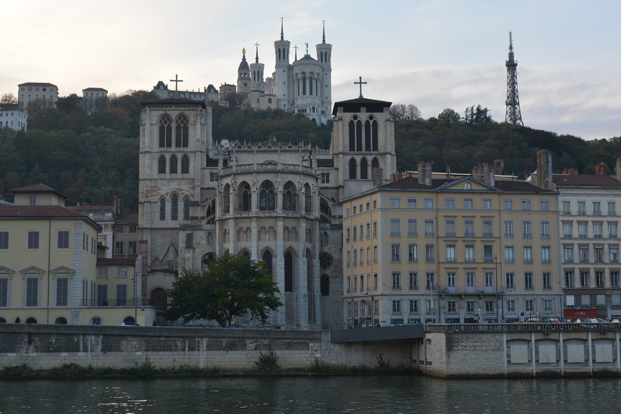 Going on a trip to Lyon? This post will give you itinerary ideas. 